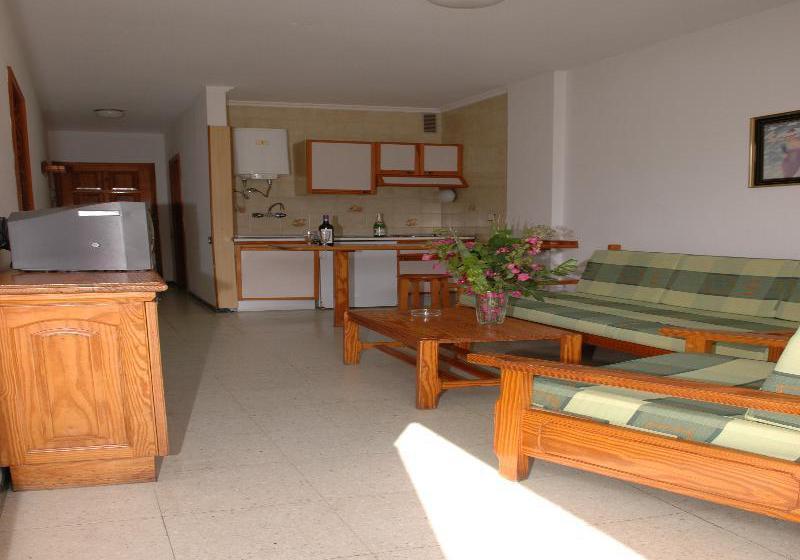 Aparthotel Solana 2*